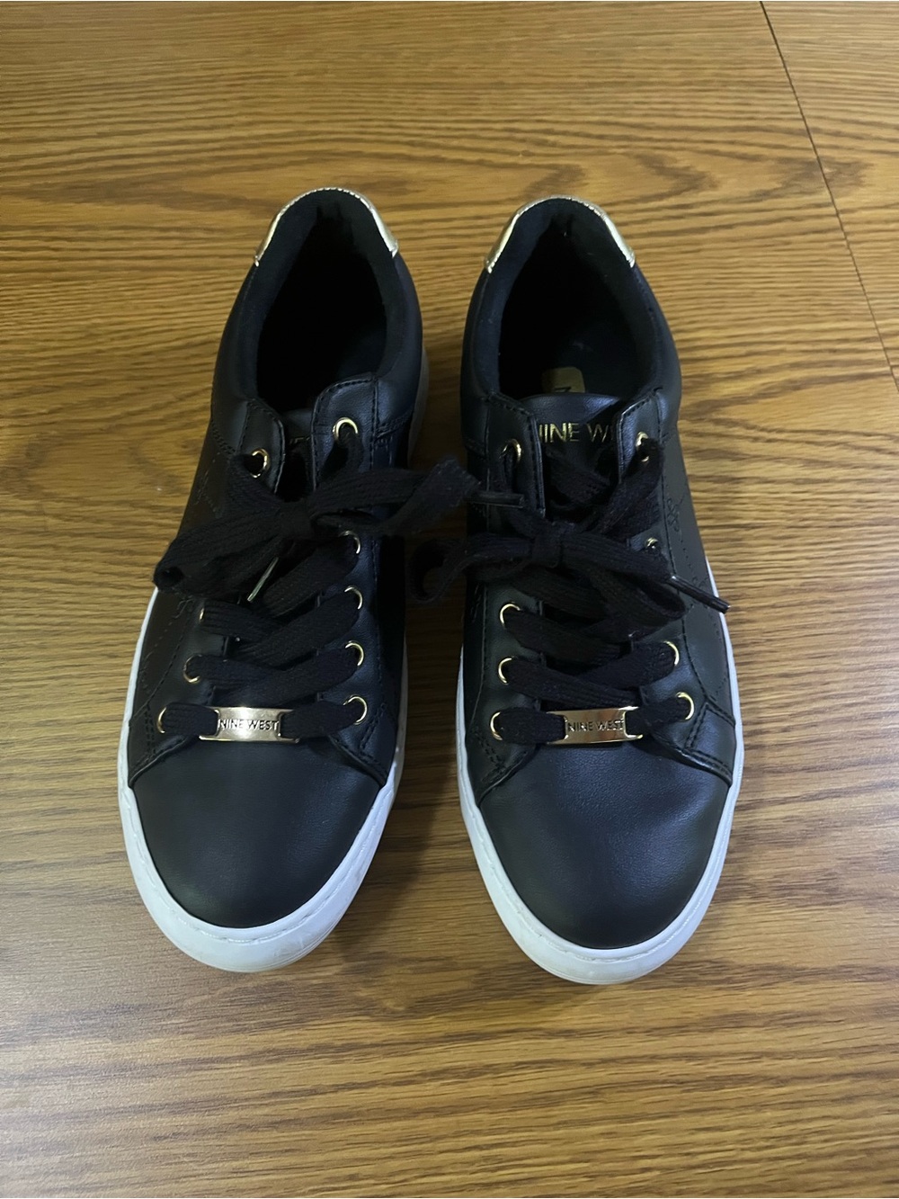 Nine West Black Sneakers with White Sole and Gold Accents Size 6.5